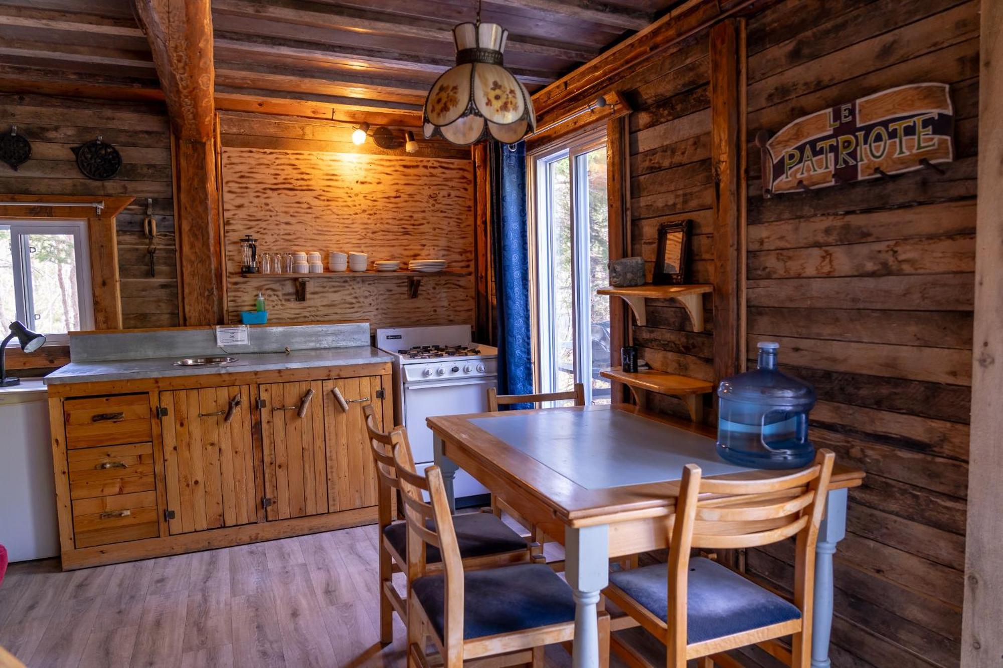 Auberge/chalet Griffon Aventure * L'Anse-au-Griffon