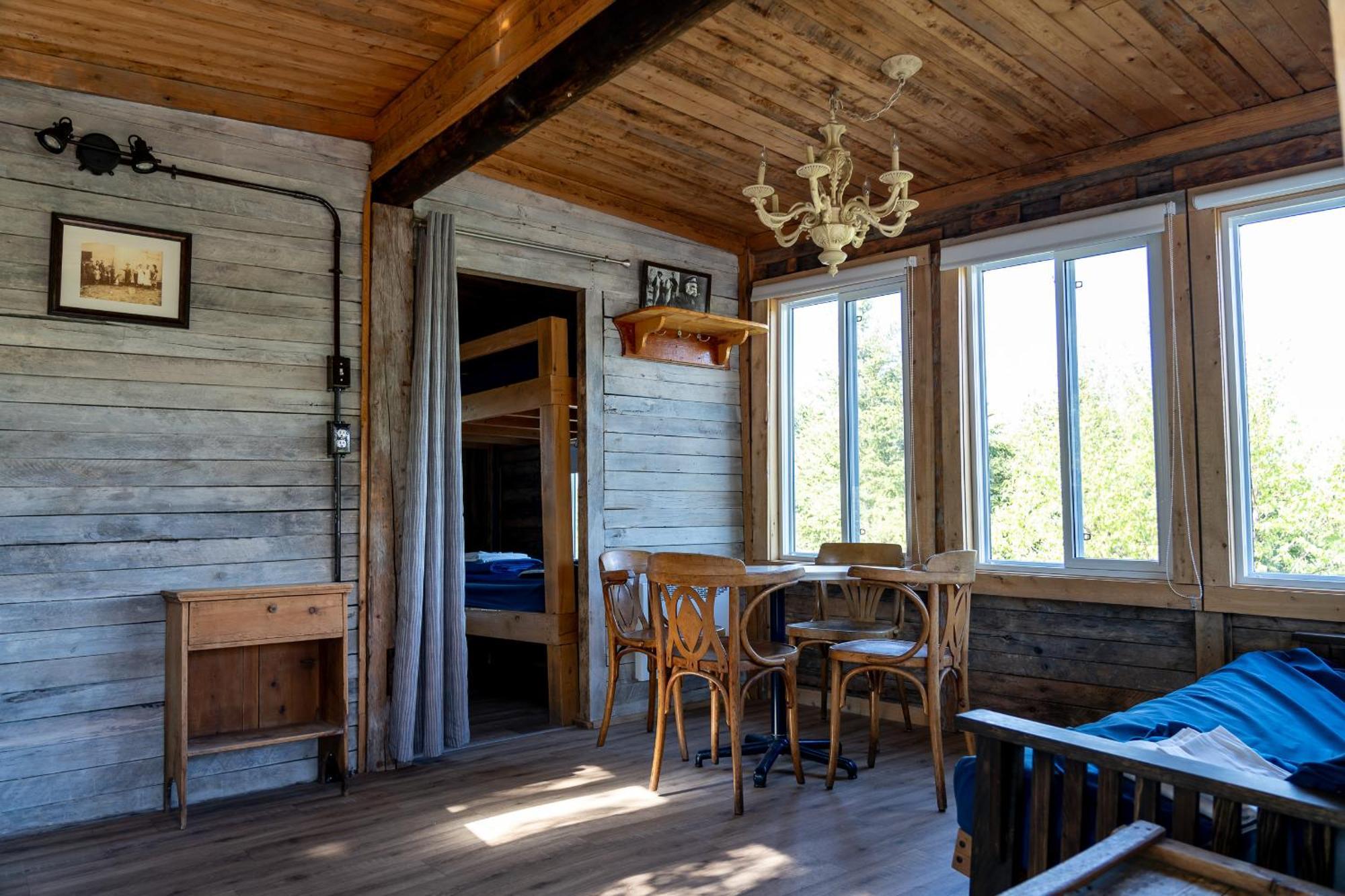 Auberge/chalet Griffon Aventure Hostel *